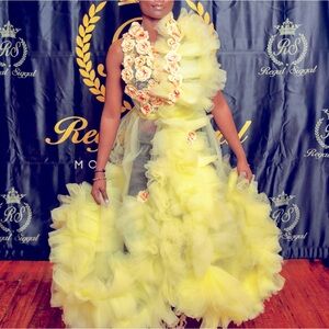 Soft Yellow Spring Overlay